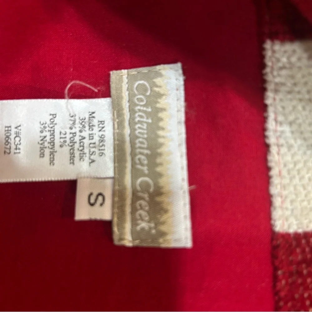 Women’s Red and Blue Star Jacket - Picture 3 of 3